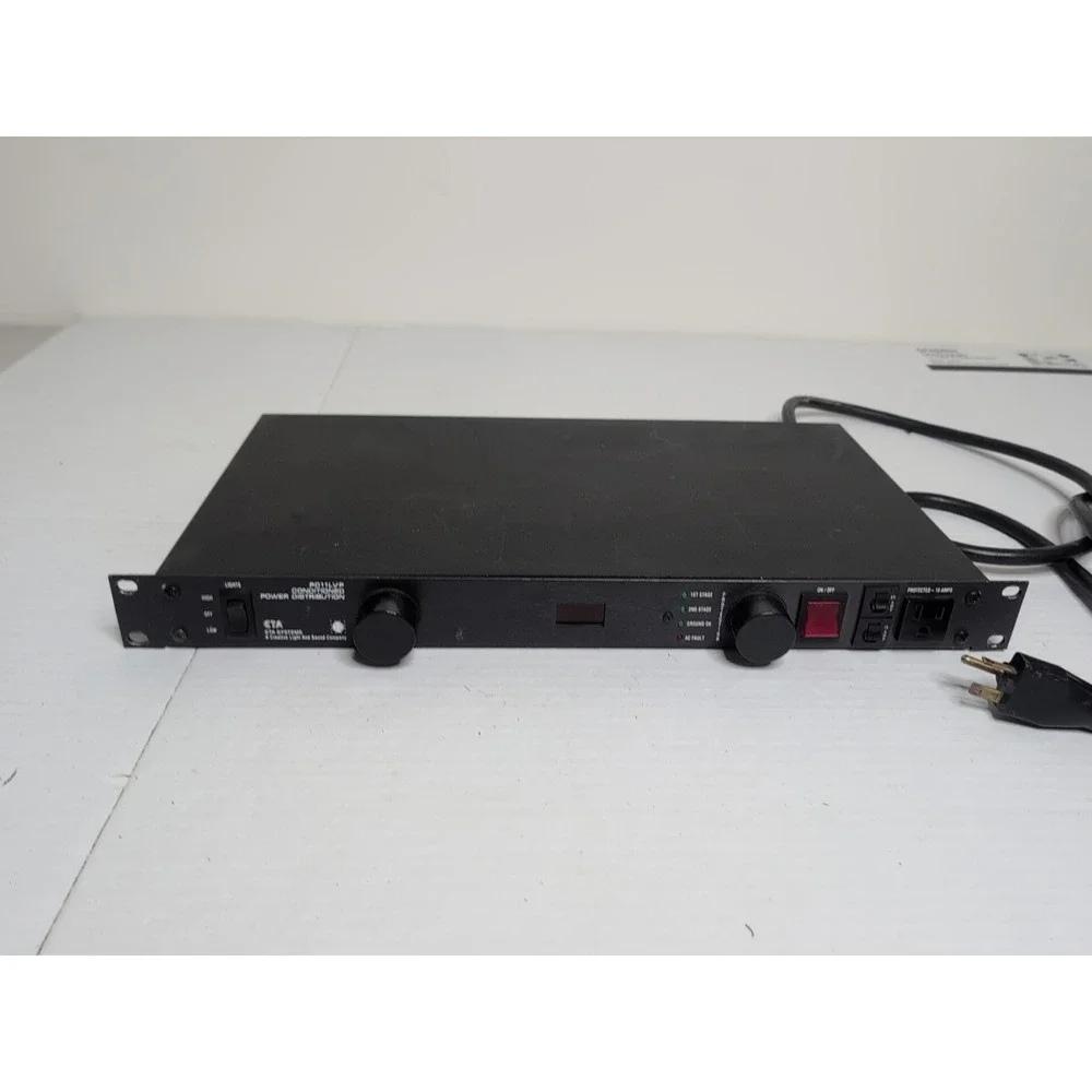 ETA Systems Conditioned Power Distribution PD11LVP 20 Amp Plug Tested Works!